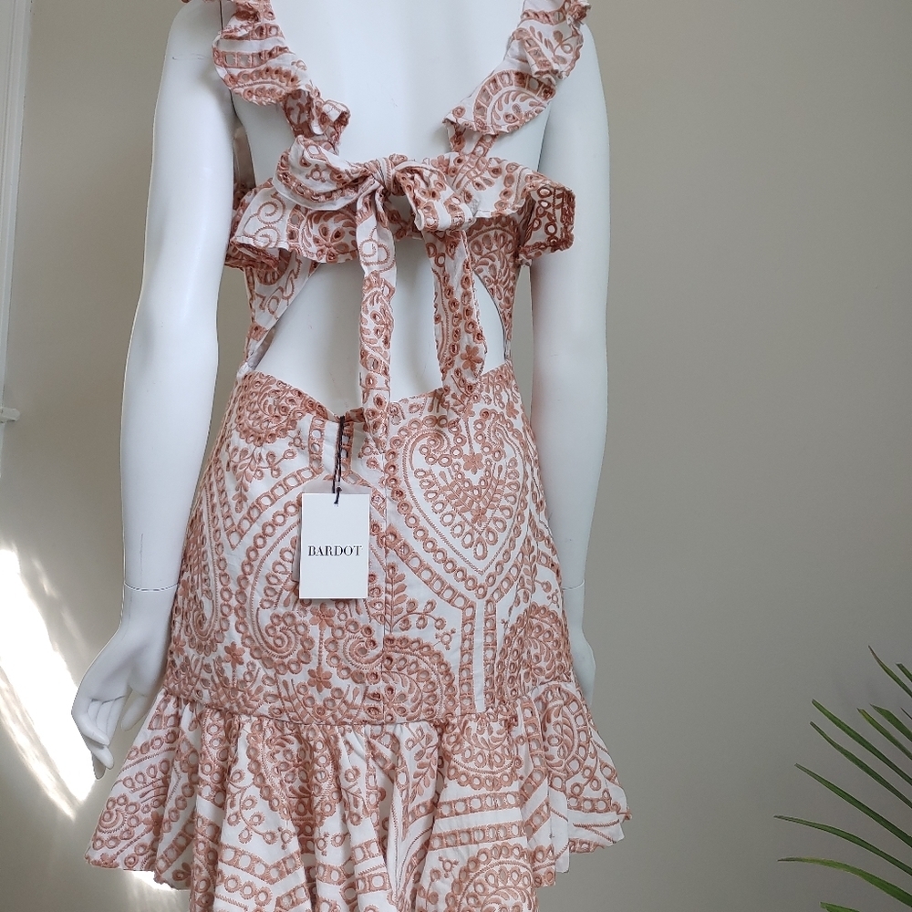 Bardot new dress - Picture 8 of 9